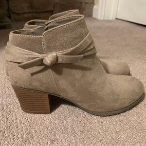 Women's Suede Ankle Boots